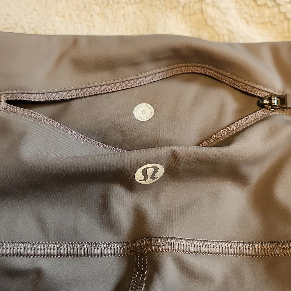 lululemon athletica Speed Wunder Gray & White Colorblock Leggings Women's Size 6